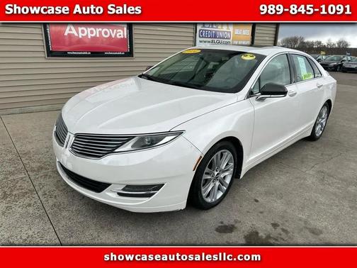 White Platinum Metallic Tri-Coat 2014 Lincoln MKZ Base