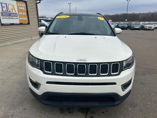 White Clearcoat 2019 Jeep Compass Limited