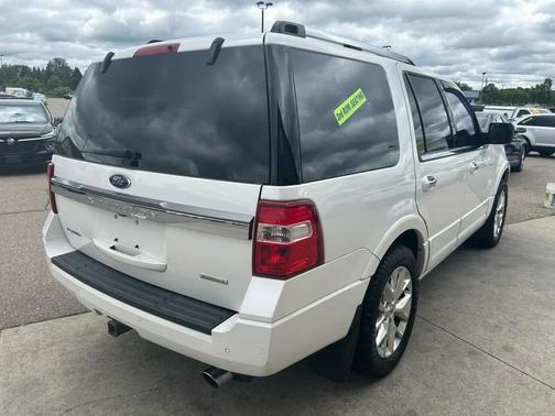 White 2017 Ford Expedition Limited