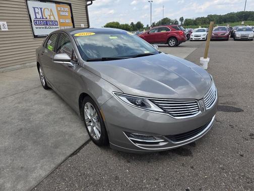 2016 Lincoln MKZ Base