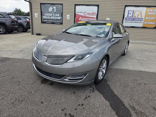 2016 Lincoln MKZ Base