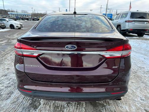 2018 Ford Fusion SE
