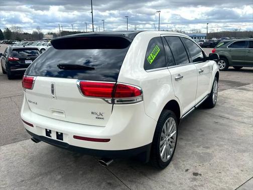 2013 Lincoln MKX Base