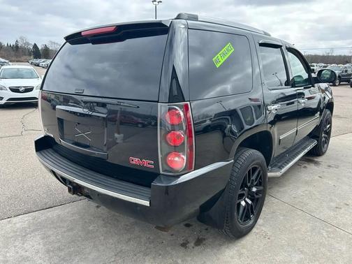 2011 GMC Yukon Denali