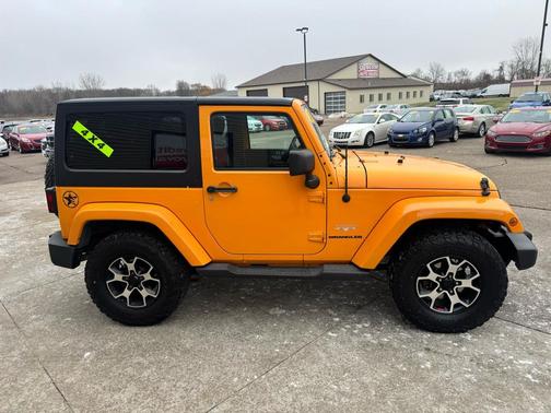2012 Jeep Wrangler Sahara