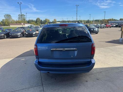 2007 Chrysler Town & Country Touring