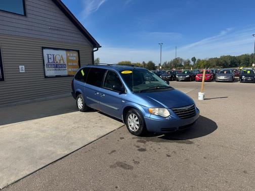2007 Chrysler Town & Country Touring