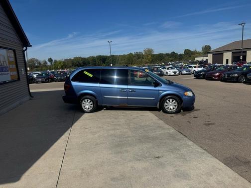 2007 Chrysler Town & Country Touring