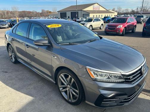 2018 Volkswagen Passat S