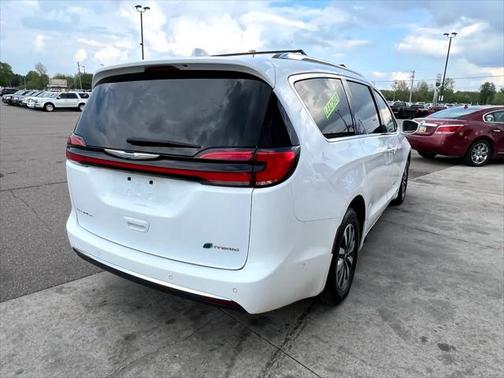2021 Chrysler Pacifica Hybrid Touring L