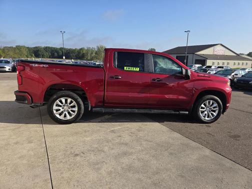 2021 Chevrolet Silverado 1500 Custom