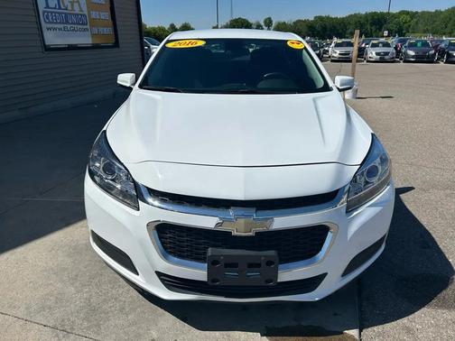 Summit White 2016 Chevrolet Malibu Limited LT