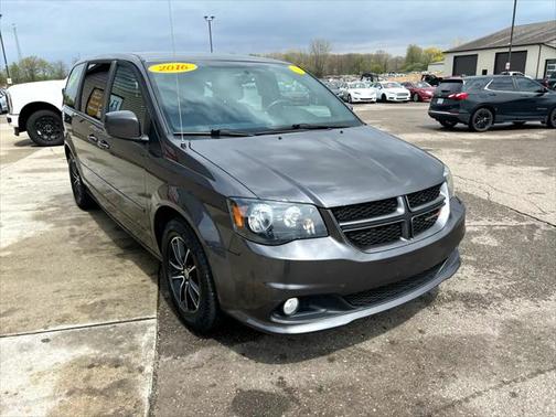 2016 Dodge Grand Caravan R/T