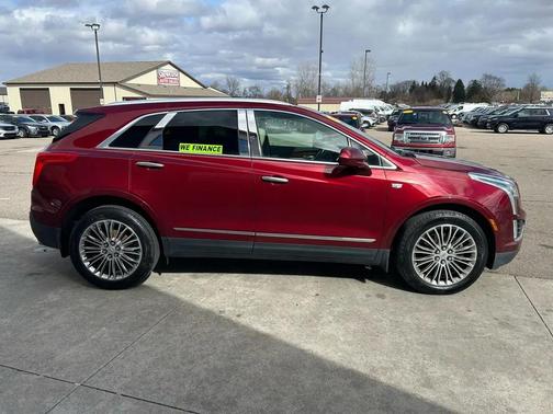 2017 Cadillac XT5 Luxury