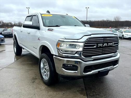 2022 RAM 2500 Laramie Crew Cab 4x4 6'4' Box
