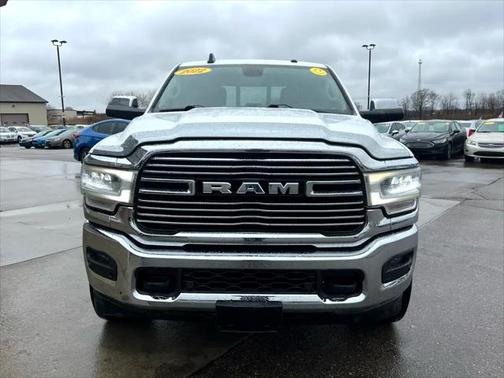 2022 RAM 2500 Laramie Crew Cab 4x4 6'4' Box