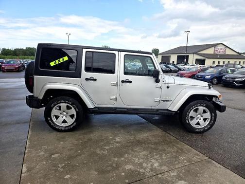2012 Jeep Wrangler Unlimited Sahara