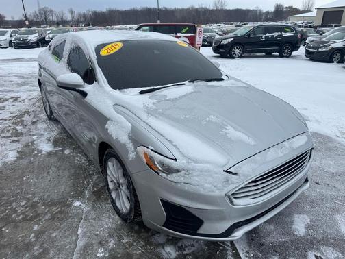 2019 Ford Fusion Hybrid SE