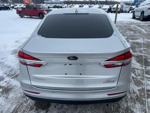 2019 Ford Fusion Hybrid SE