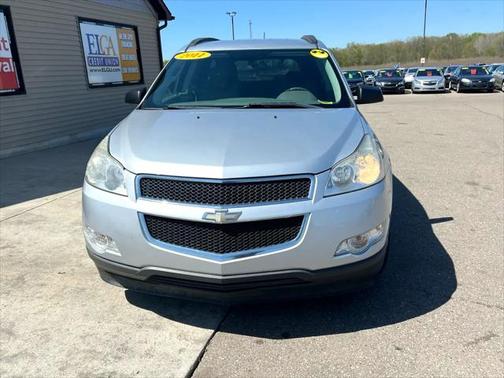 2011 Chevrolet Traverse LS