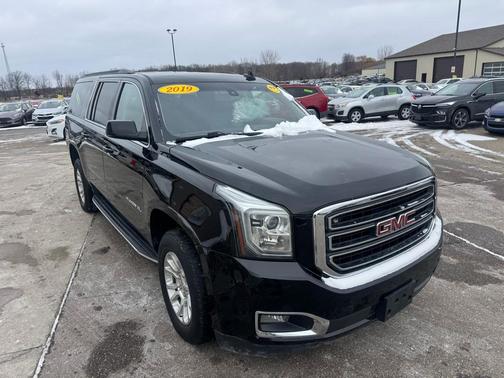 2019 GMC Yukon XL SLE