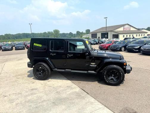 2013 Jeep Wrangler Unlimited Sahara