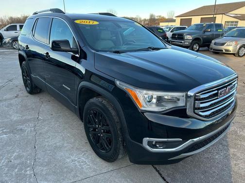 2017 GMC Acadia SLT-1