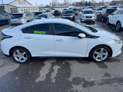 2019 Chevrolet Volt LT