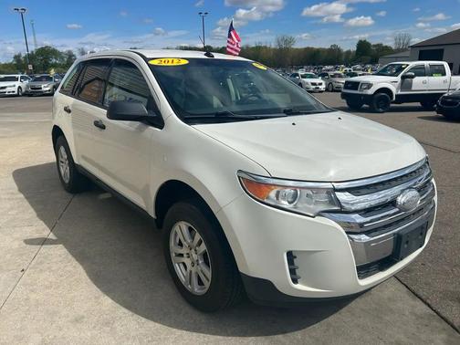 White Suede 2012 Ford Edge SE