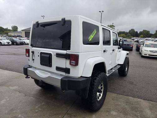 2013 Jeep Wrangler Unlimited Sahara