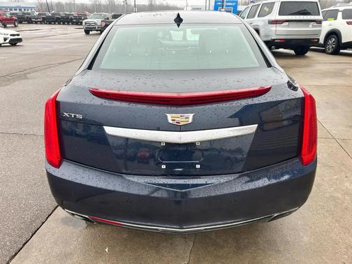 2016 Cadillac XTS Luxury