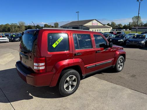 2008 Jeep Liberty Sport