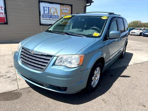 2008 Chrysler Town & Country Touring