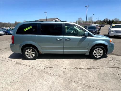 2008 Chrysler Town & Country Touring