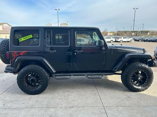 2016 Jeep Wrangler Unlimited Sahara
