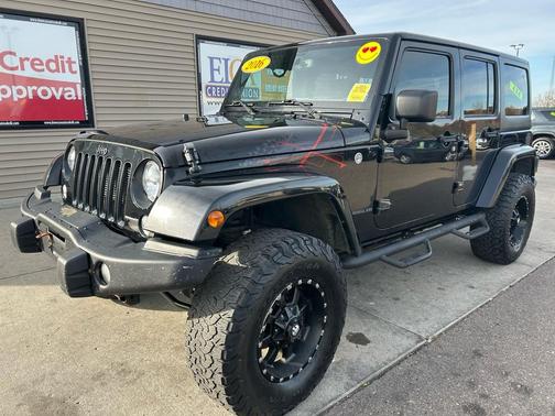 2016 Jeep Wrangler Unlimited Sahara