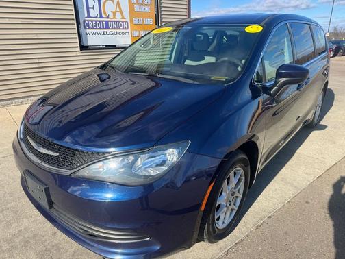 2017 Chrysler Pacifica Touring