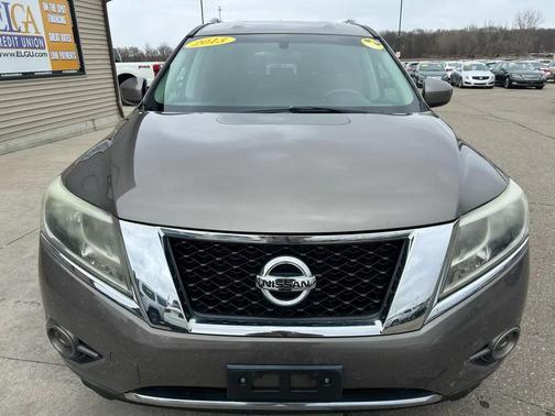 2013 Nissan Pathfinder SV