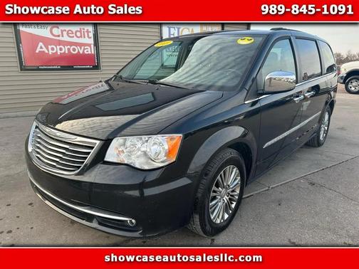 2013 Chrysler Town & Country Touring-L