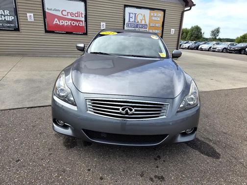 2014 INFINITI Q60 Base