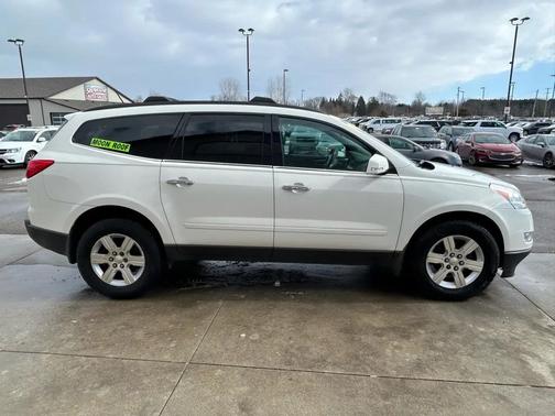 2011 Chevrolet Traverse LT