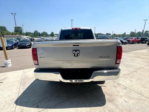 2016 RAM 1500 SLT