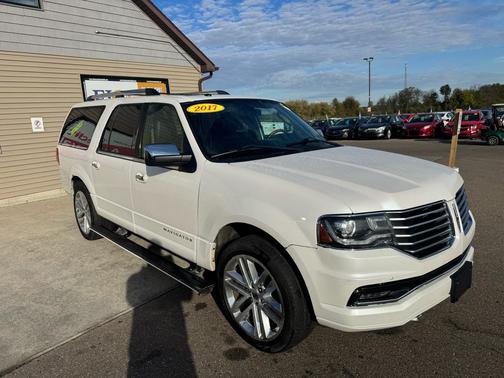 2017 Lincoln Navigator Select