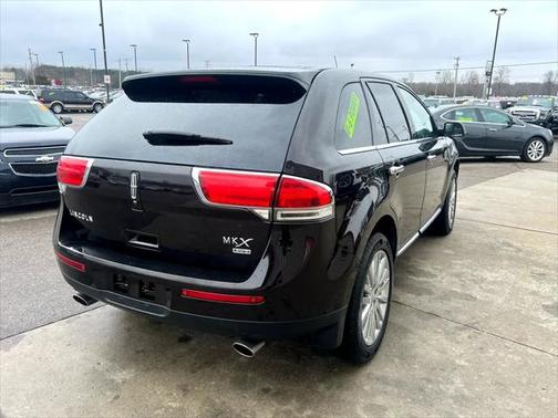2013 Lincoln MKX Base