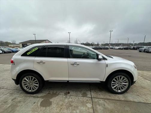 2012 Lincoln MKX Base