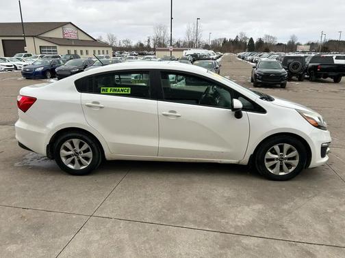 2016 Kia Rio EX