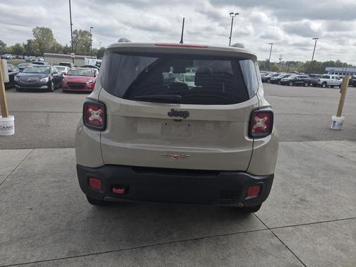2015 Jeep Renegade Trailhawk