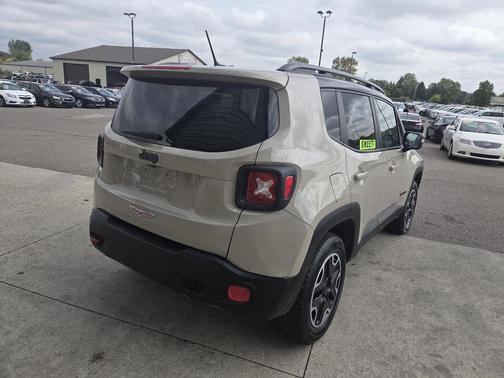 2015 Jeep Renegade Trailhawk