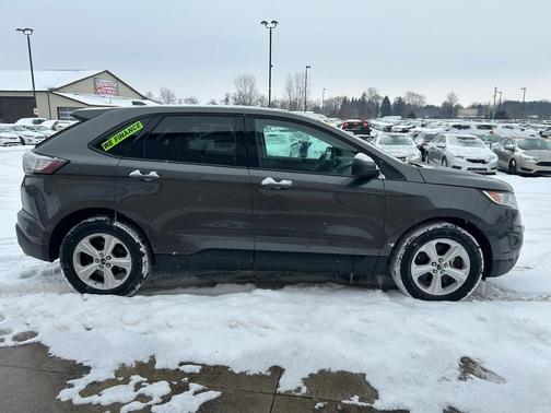 2017 Ford Edge SE