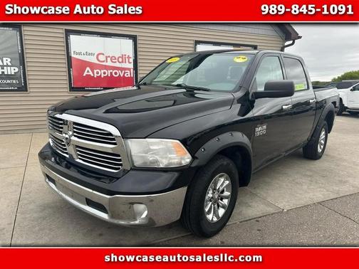 Black 2013 RAM 1500 SLT